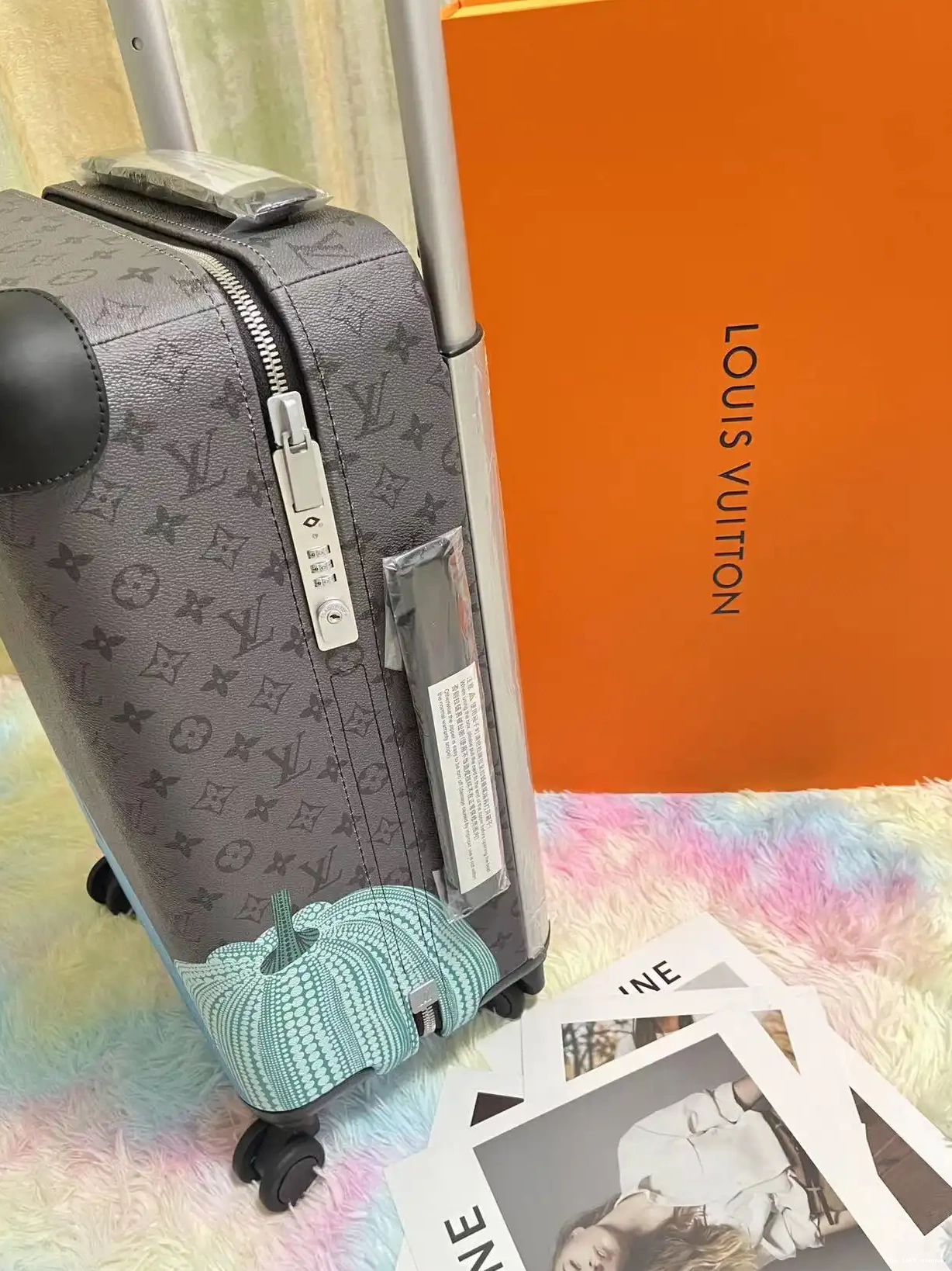 55 YAYOI CUSTOM CABIN SUITCASE HORIZON 37L PUMPKIN 0624